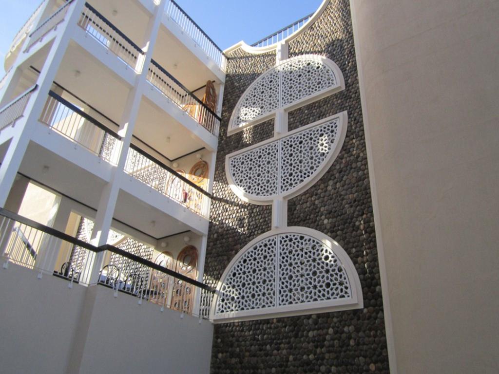 Qurum Beach Hotel Mascate Exterior foto